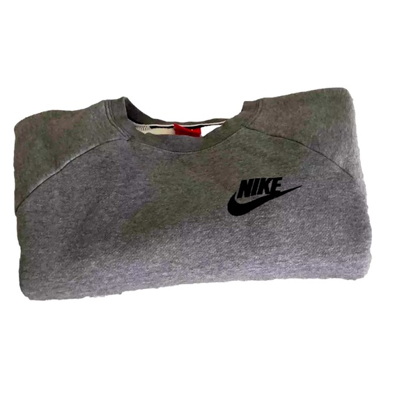 nike sportswear rally